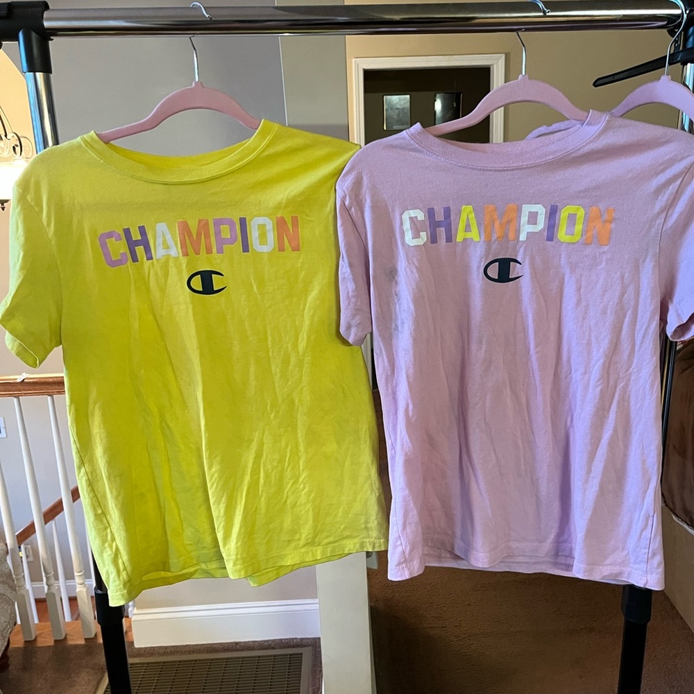 2 Champion Tees M
